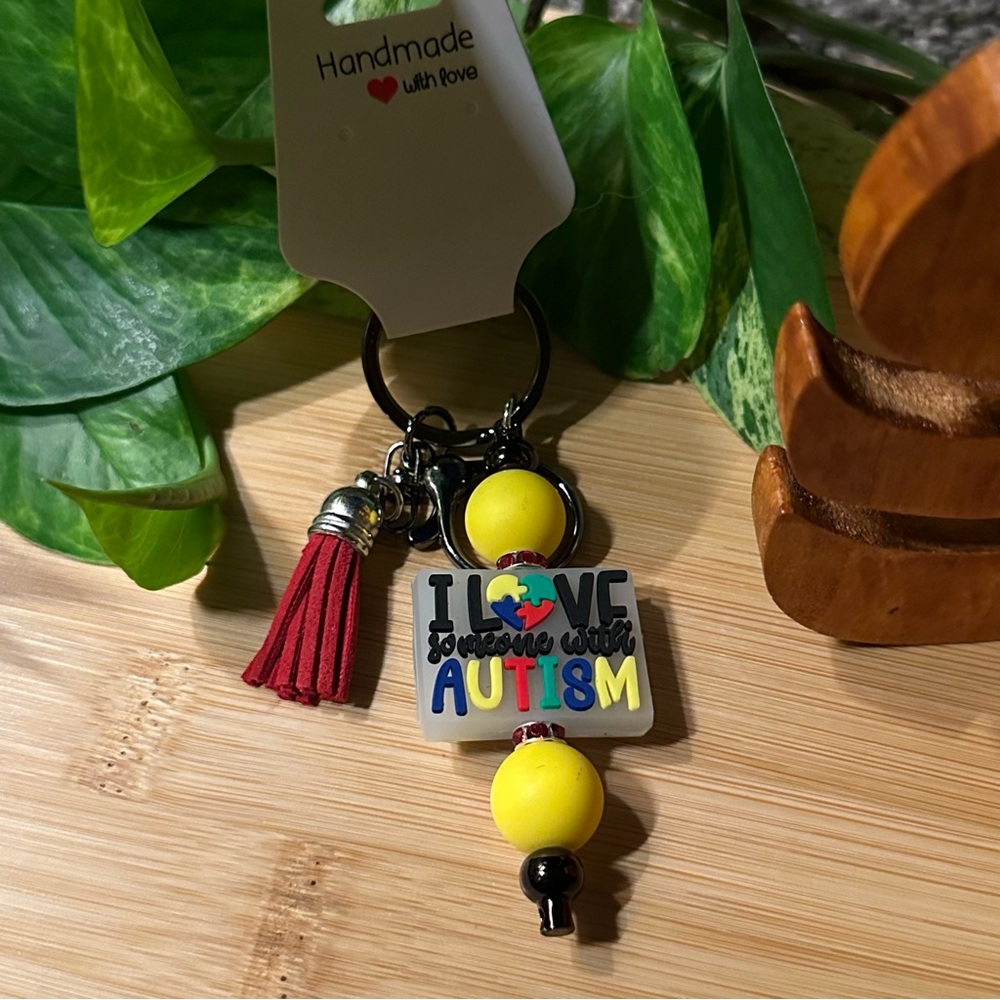 Autism Awareness Keychain 🧩 Handmade‎ Silicone Beads | Puzzle Piece Colors